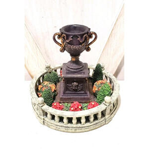 Grandeur Noel 2003 Fiber Optic Victorian Village Garden Centerpiece